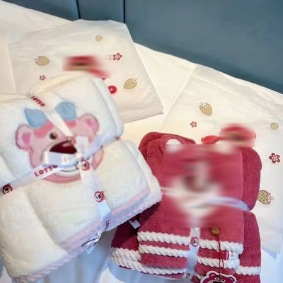 Polyester/Baumwolle 2PCS Verdicktes Badetücher-Set für den Strand Set Handtuch Hochzeitsgeschenke
