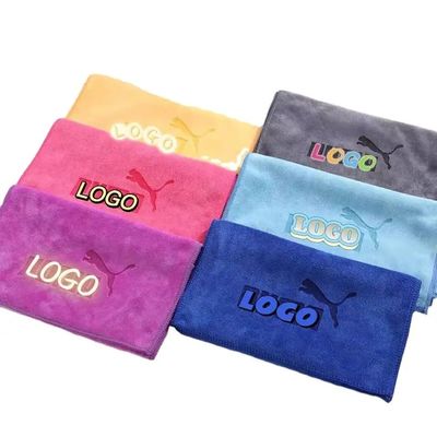 Custom Logo Mikrofaser-Sporthandtuch für schnelles Trocknen und Schweißabsorption im Yoga Fitnessstudio
