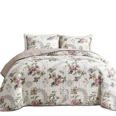Erleben Sie ultimativen Komfort mit diesem 3 Stück individuell anpassbaren Luxus-Druck-Quilt-Set.
