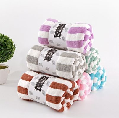 360 gsm Farbiges gestreiftes Korallenfleece Gesichtsbadehandtuch 5 Stück Set mit kundenspezifischem Logo