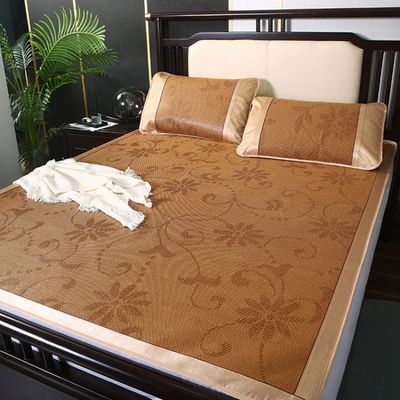 Bleiben Sie diesen Sommer kühl und komfortabel mit einem individuell anpassbaren dreiteiligen Rattan-Matten-Set