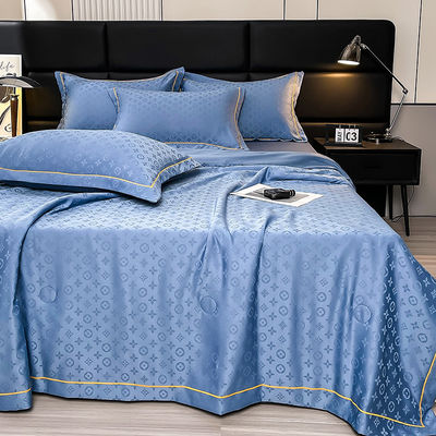 Komfortable und atmungsaktive 200TC Satin Jacquard Quilt Set für kühle Sommernächte