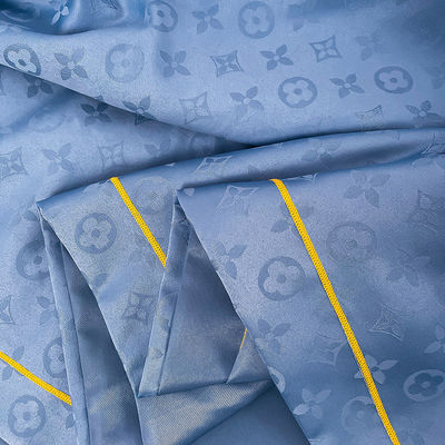 Komfortable und atmungsaktive 200TC Satin Jacquard Quilt Set für kühle Sommernächte