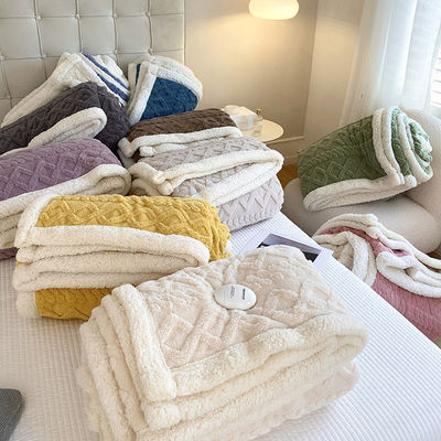 Multifunktionale Umkehrbare Fleece Decke 180*200cm 2,5kg Schlafzimmer Notwendig