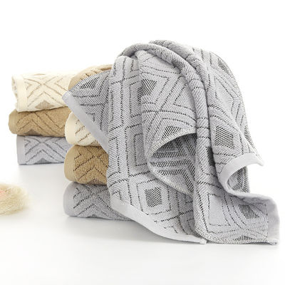 Home Spa 35*75 Größe Luxus Broderierte gestreifte Badetücher für Hotelhandtücher