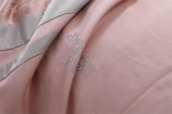 Customized Farbe 300tc Stoff 100% reine Baumwolle Bettwäsche Set für Luxus-Hotel und Familie