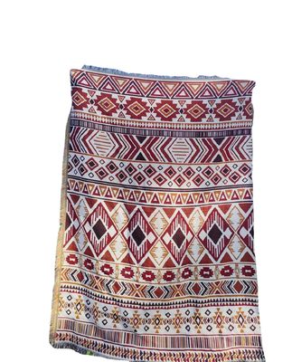 Verbessern Sie Ihr Picknick-Spiel mit unserem weichen und gemütlichen American Style Boho Throw Deckensatz