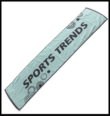Schnellkühlende Eis-Logo-Sporthandtücher für Outdoor-Aktivitäten und trendiges Druckdesign
