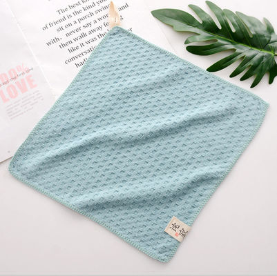 Broderierte 100% Baumwolle Mikrofiber-Gesichtshandtücher für eine sanfte und effektive Reinigung
