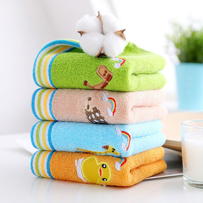 100% Baumwolle Kinderhandtuch mit hoher Absorptionsfähigkeit und auffälligem Zeichentrickmuster