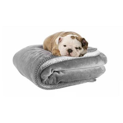 100% Polyester Lammwolle-Haustierdecke, wasserdicht für alle Jahreszeiten, gestrickt für Katzen und Hunde