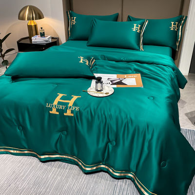 24" Luft- und Raumfahrt-Special Edition Wasser gewaschen Seide Sommer kühle Quilt Set von vier Stücken