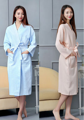 Persönliche Druckdesigns Hotel Pure Cotton Waffle Badekleid für Frühling und Herbst