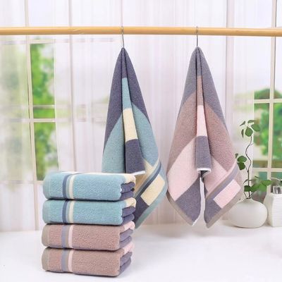 Zuhause 120g bunte Streifen Karikaturhandtuch mit Sailor Spinning und weichem Kaninchendesign