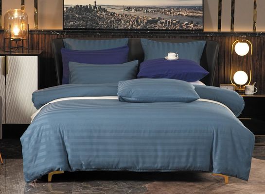 Multifunktionales 100% Polyester Satin-Streifen-Bettwäsche für Zuhause oder Hotel
