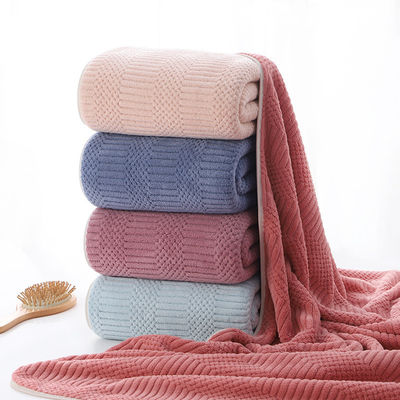 Nachhaltiges Badetuch aus Mikrofiber für den Haushalt 70*140cm Schnelltrockenes Strandtuch Feste Farbe