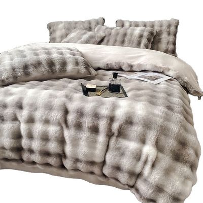 Luxus und Wärme mit nachhaltigem Milch-Velvet-Mink-Kaninchen-Fell-Bettset