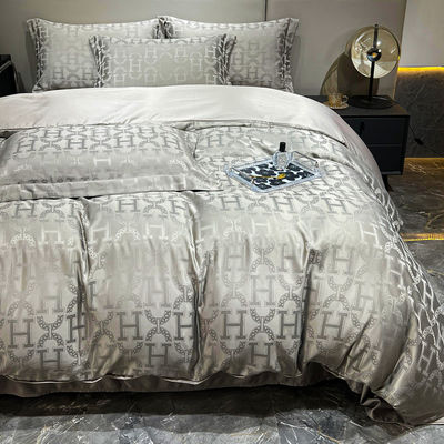 40 Stoffzahlen Leicht Luxus Satin Jacquard Vierstück-Bettwäsche Set für Landmärkte