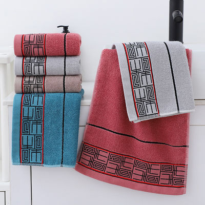 Schnelltrocknendes Duschhandtuch Geschenkset mit gestreiftem Muster und 100% Baumwolle dunkle Handtücher