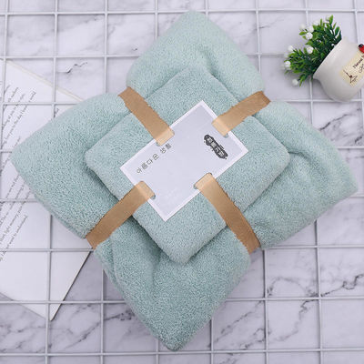 300 GSM Korallenfleece Badehandtuch-Set für Heim-Hotel Spa von OEM-Herstellern