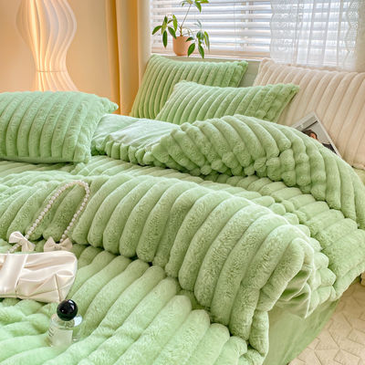 Verbessern Sie Ihr Bettwäsche-Spiel mit Hot Furry Rabbit Falx Fur Fluffy Plush Duvet Cover Set