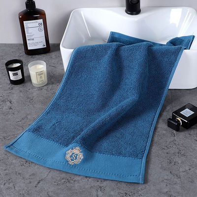 Dicke Baumwolle gestreifte Muster Luxus Hotel Handtuch Set mit gesticktem Logo und OEM Logo