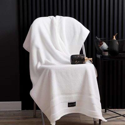 Benutzerdefiniertes Logo Rein Baumwolle Badetücher Set Luxus Super Absorber Ideal für Zuhause oder Hotel
