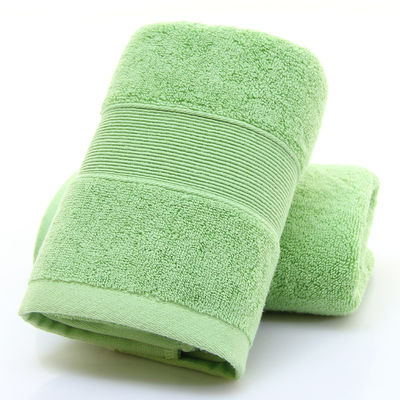 Home Hotel Spa Ect 35*35cm Broderiertes LOGO Baumwollhandtuch Weiß Vollbaumwolle Absorber