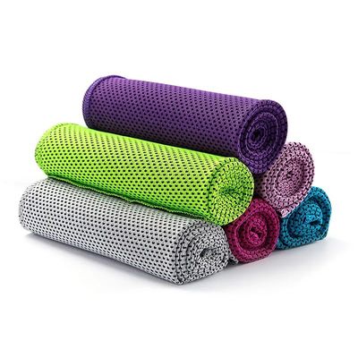 Schnelle Trocknung und Kühlung von Handtüchern aus Polyester