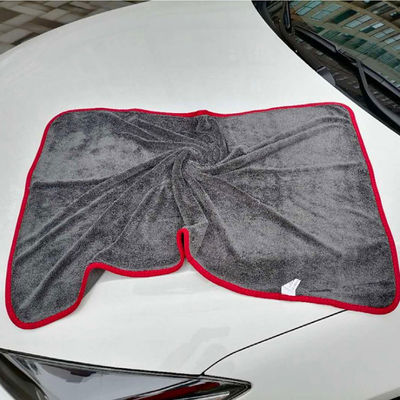 Personalisiertes Logo 700-1300gm Mikrofiber-Twisted Loop Waschhandtuch für die Reinigung von Autos