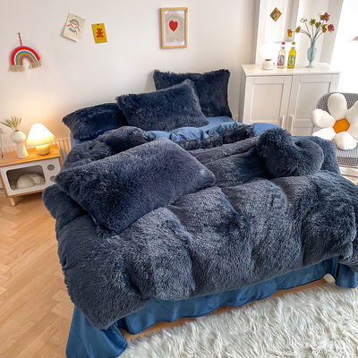 Einfach gefärbt, modern, massiv gefärbt, Mink Velvet Vierstückset, Winter-Plüsch, warmes Bettzeug.