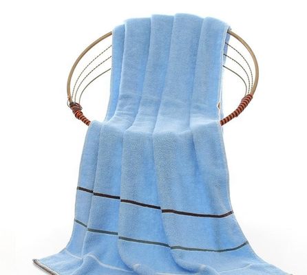 Alle Altersgruppen 70*140cm reine Baumwolle Groß Badetücher mit ausgezeichneter Wasserabsorption