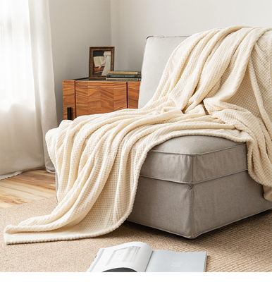 Stylische Farben für ein sauberes und modernes Wohnzimmer