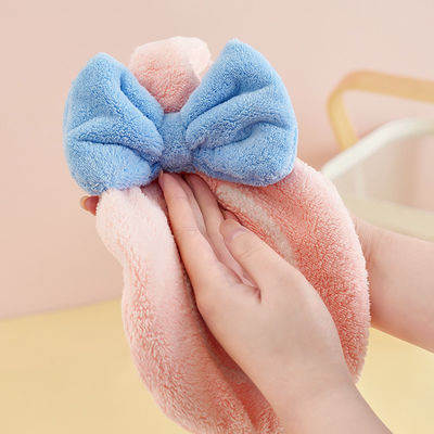 Weiches und absorbierendes Taschentuch für das schnell trocknende Baumwollhandtuch im Bad oder in der Küche
