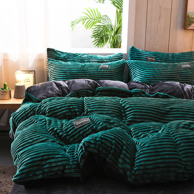 Königin/Königgröße Fleece Velvet Duvet Cover Bettwäsche Set mit Winter Bettwäsche und gedrucktem Muster