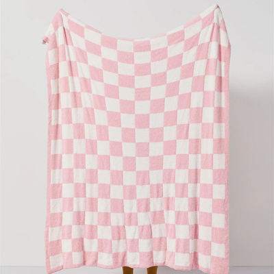 Funktionale Stickdecke aus 100% Polyester für das Bettsofa im Herbst-Winter QPG