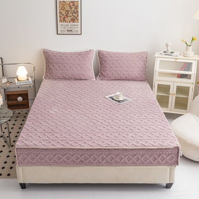 Einstückige Winter-Wärme-Korallen-Velvet-Bettdecke mit rutschfeste Matte ideal für zu Hause