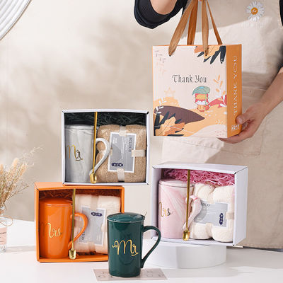 Druckgravierungen Hochesthetische Korallen Samt Handtuch Wasserbecher Becher Hochzeitssouvenirs