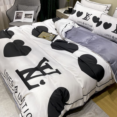 2023 Modernes Polyester Herz Bettwäsche Set für Luxus Bettwäsche Quilts Decke