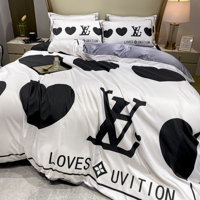 2023 Modernes Polyester Herz Bettwäsche Set für Luxus Bettwäsche Quilts Decke