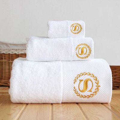 Custom Logo Hotel Handtuch Set Breitstreifen Korallen Samt 35*75cm 70*140cm Weich absorbierend