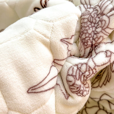 Verdickte Winterdecke aus vier Stücken Lammfleece und Milchfleece Plüschbettdecken