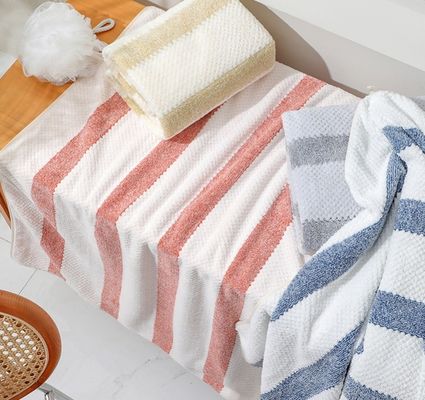 Luxus Badetücher mit Mehrzweck-Reinigungskleidung aus Mikrofiber und importierten Teilen
