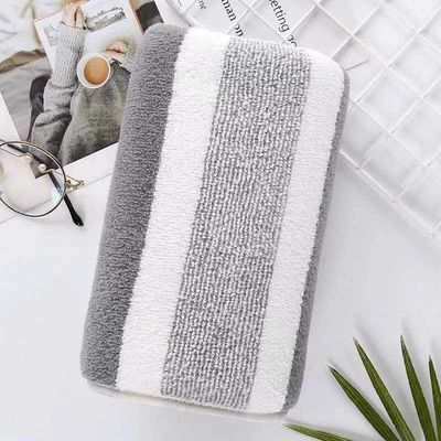 Mikrofiberstreifen für eine höhere Absorptions- und Reinigungskraft