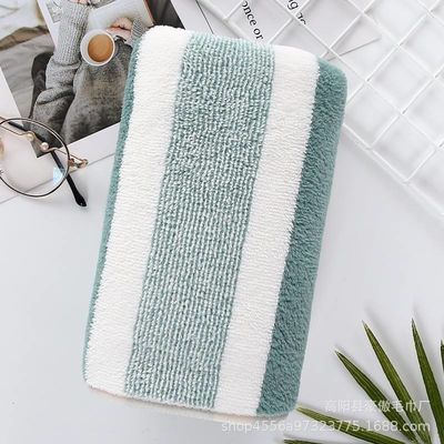 Mikrofiberstreifen für eine höhere Absorptions- und Reinigungskraft