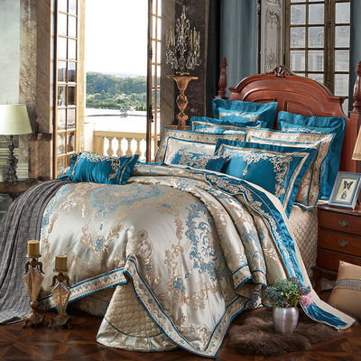 Fügen Sie Ihrem Hotel einen Hauch Luxus mit diesem nachhaltigen Jacquard-Set im europäischen Stil hinzu