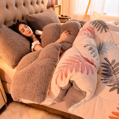 Herbst- und Winter-Tücher-Sets in Kalifornien King Size von Ubest Hotel Collection