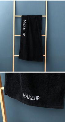 Broderie Muster Anpassung 100% Baumwolle Badetücher in schwarzer Farbe mit Logo