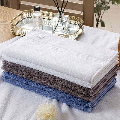 5-Sterne-Hotel 100% Baumwoll-Spa-Gesicht-Hand-Badehandtuch-Sets mit benutzerdefiniertem Logo und solider Farbe