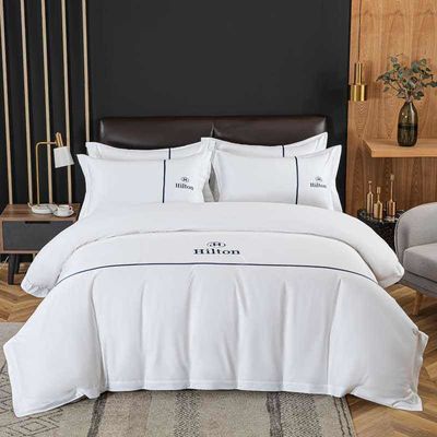 300TC Satin Weiß King Size Hotel Decke Deckel Flachblech Set mit Festmuster